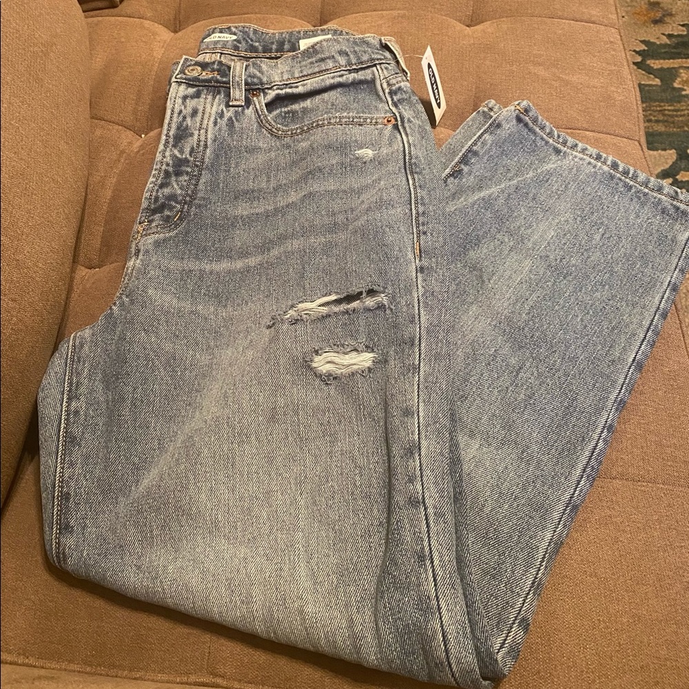 NWT!  Old Navy Ripped Boyfriend Jeans.  Size 8 Petite